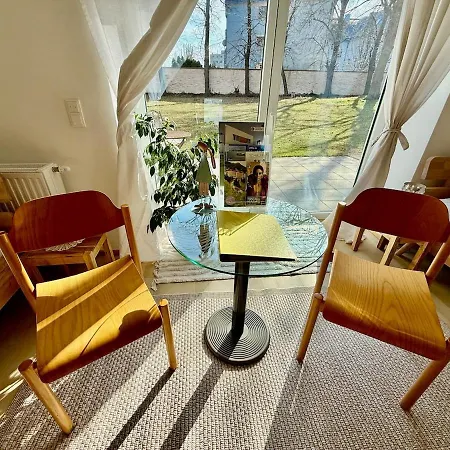 Fiorella Airport With Garden Apartment *